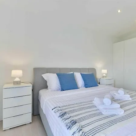 Luxury Maria With Large Pool * Policnik