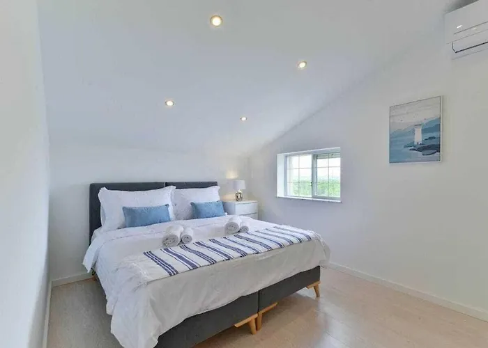 Luxury Maria With Large Pool Vila *