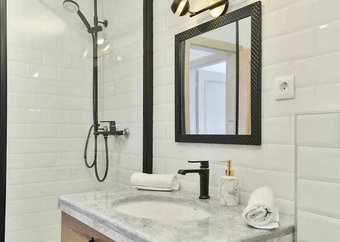 Luxury Maria With Large Pool *