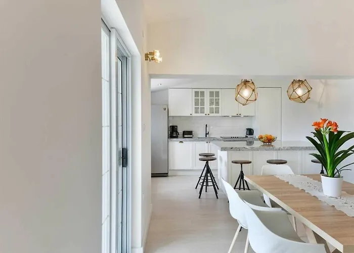 Vila Luxury Maria With Large Pool *