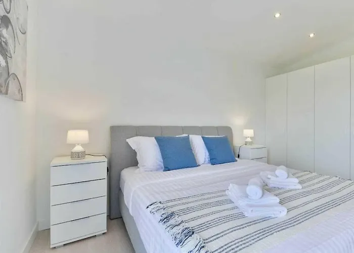 Luxury Maria With Large Pool * Policnik