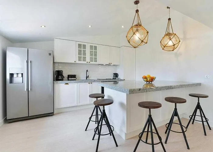 Luxury Maria With Large Pool Вилла *